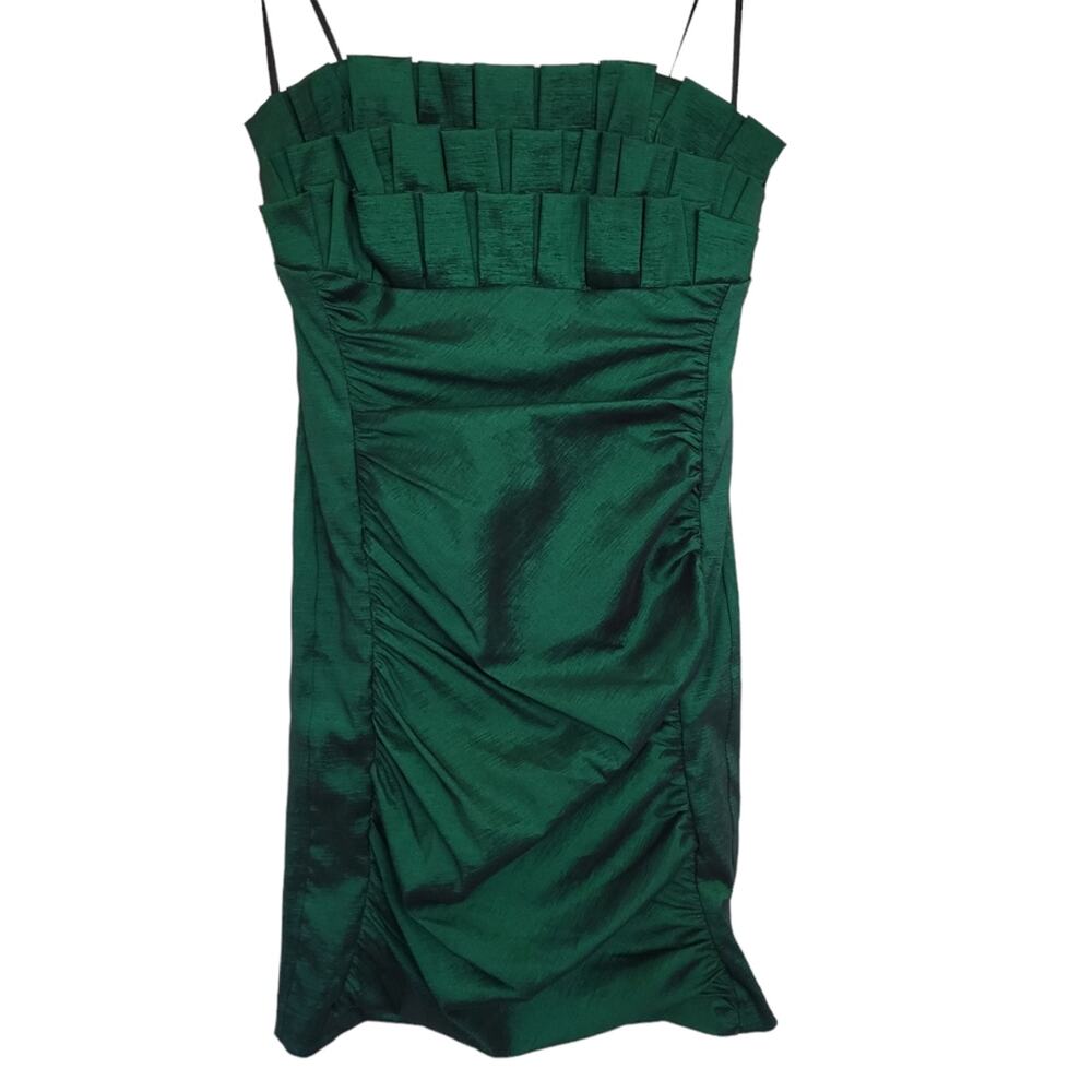 XSCAPE By Joanna Chen Dress Size 12 Emerald Green Strapless Ruffle Mini Holo